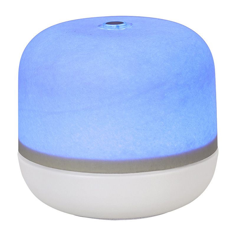 Kuun pinnan inspiroima LED-yövalo